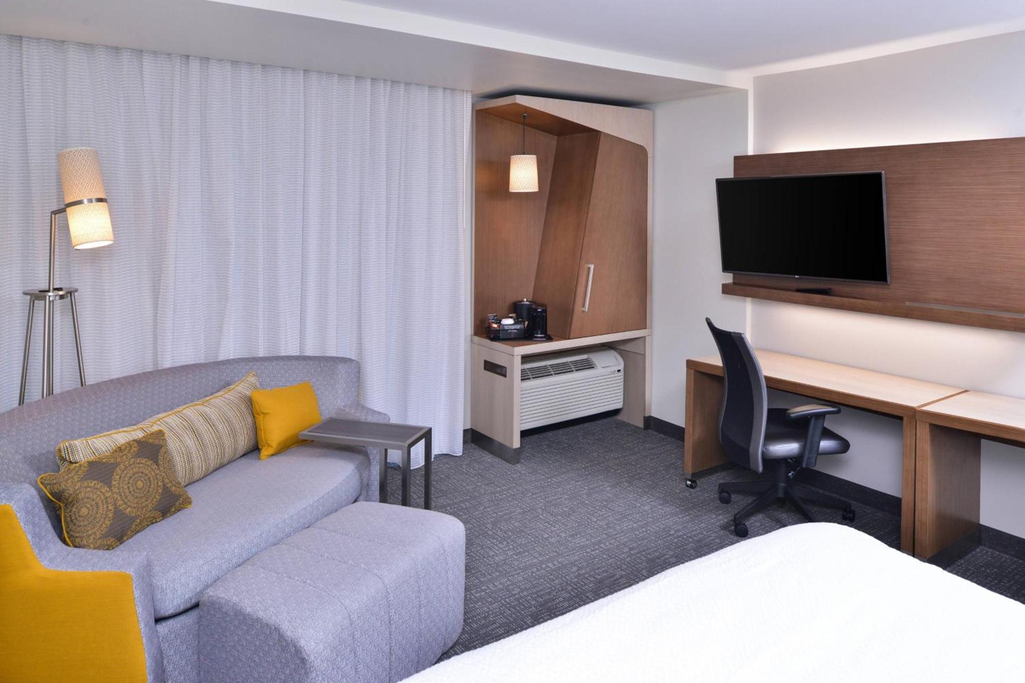 Courtyard By Marriott Columbus Grove City Exterior foto