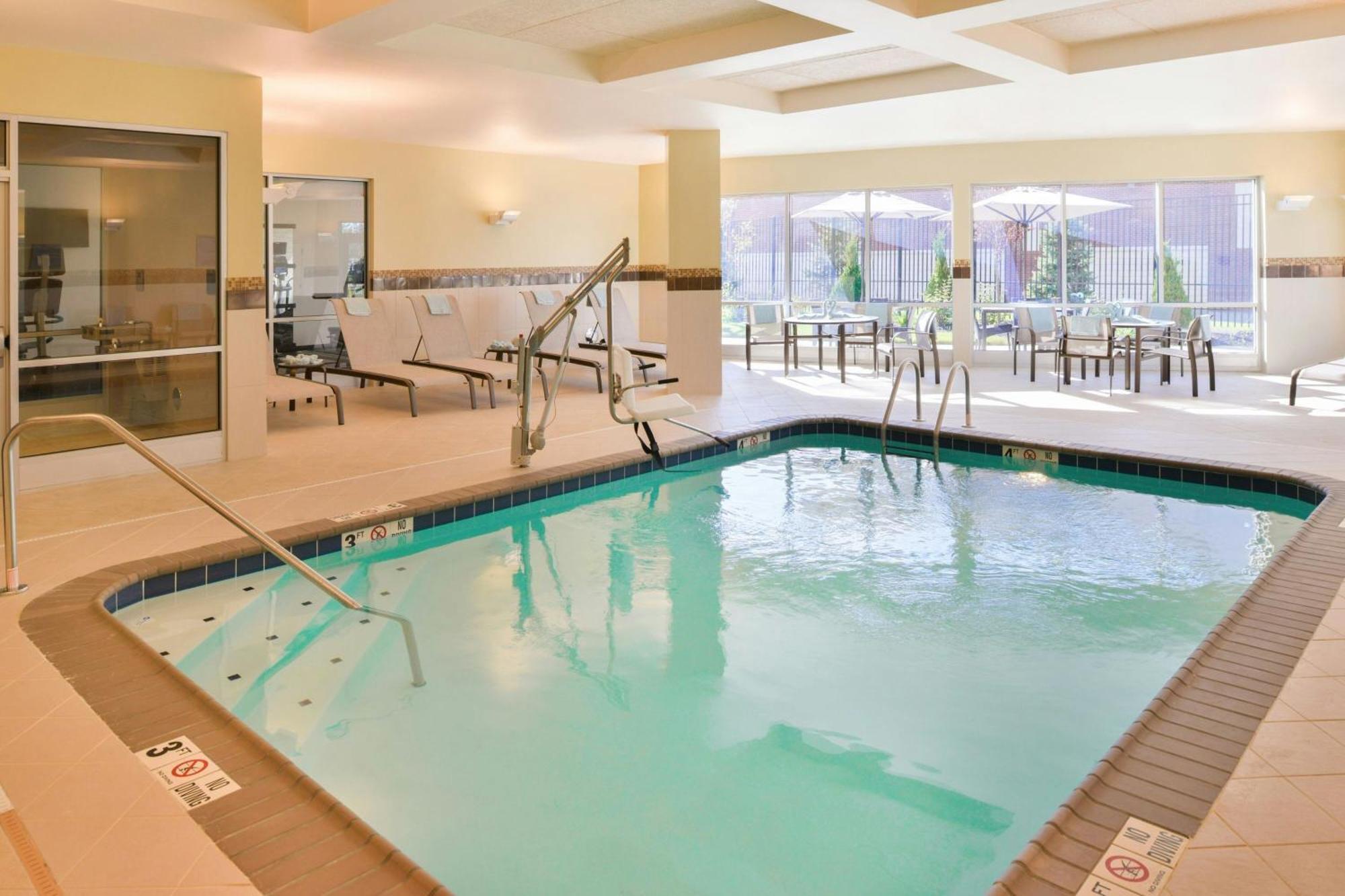Courtyard By Marriott Columbus Grove City Exterior foto
